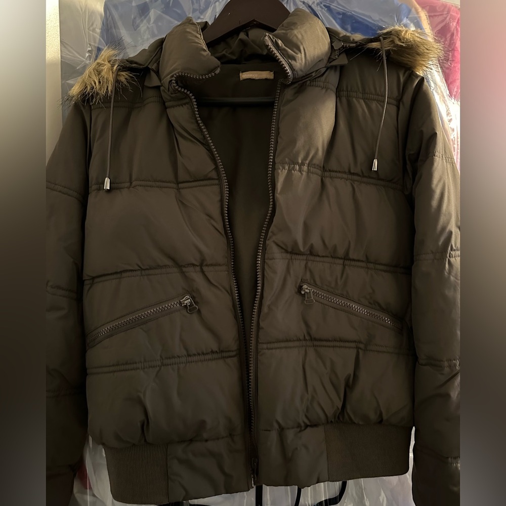 Short brown jacket